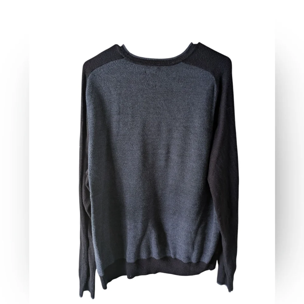 Apt.9 Men's Black and Blue Sweater XL